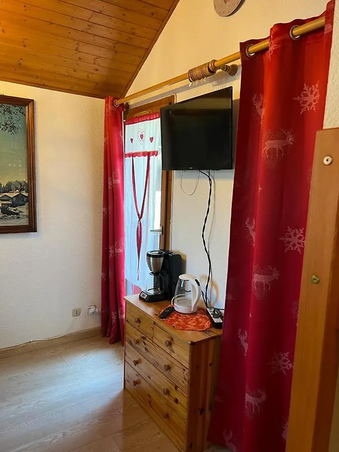 Appartement MANA Bernex 0*,